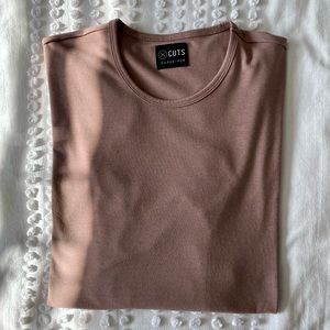 Cuts L/S Crew Curve-Hem